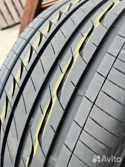 Bridgestone Regno GR-XI 255/45 R18