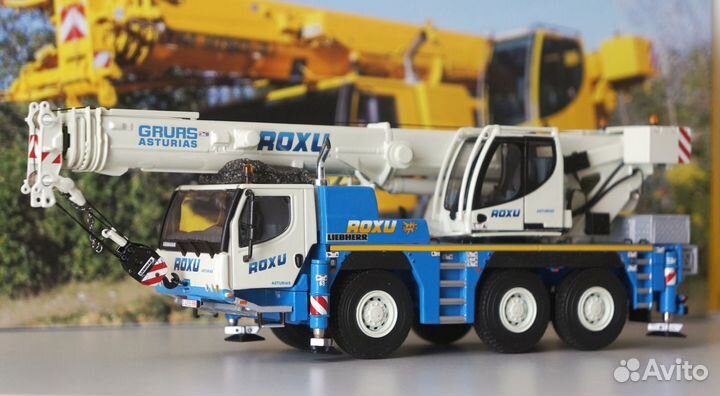 1/50 кран Liebherr 1050-3.1 Roxu раритет WSI