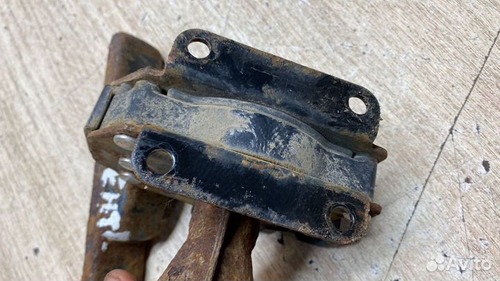 Лебедка Запасного Колеса Kia Sorento 1 BL JC EX