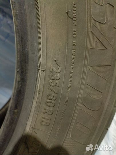 Toyo Versado CUV 235/60 R18 107V