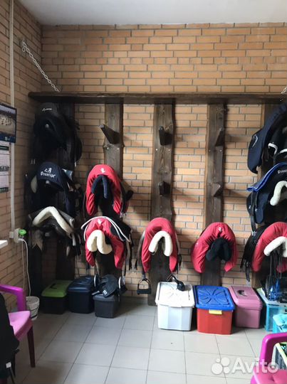 Кронштейны для седел , ящики для хранения