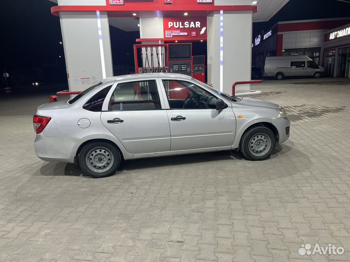 LADA Granta 1.6 МТ, 2013, 395 000 км