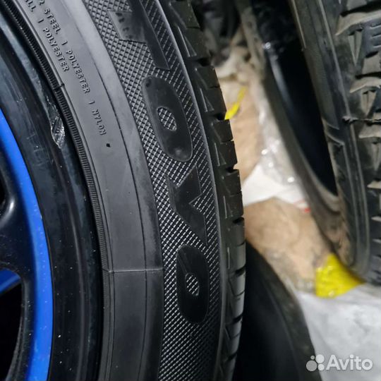 Toyo NanoEnergy R38 235/45 R17 94W