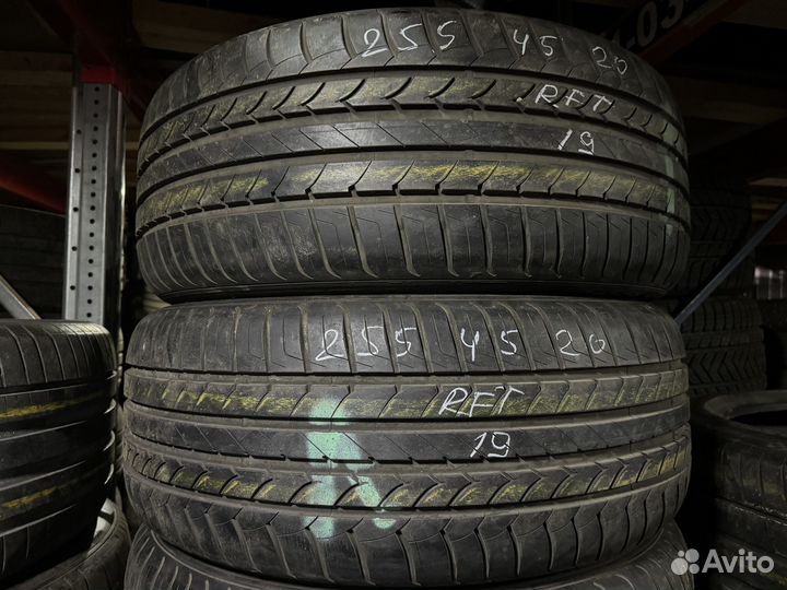 Goodyear EfficientGrip 255/45 R20