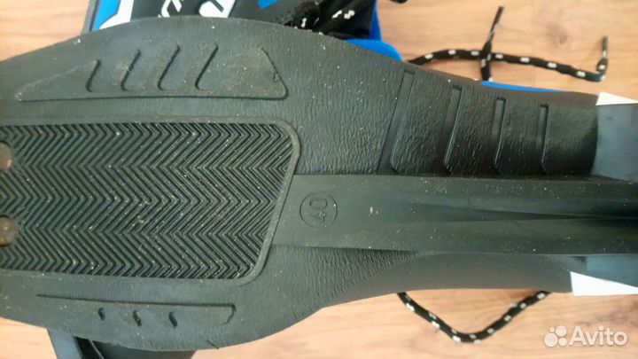 Лыжные ботинки 40 размер