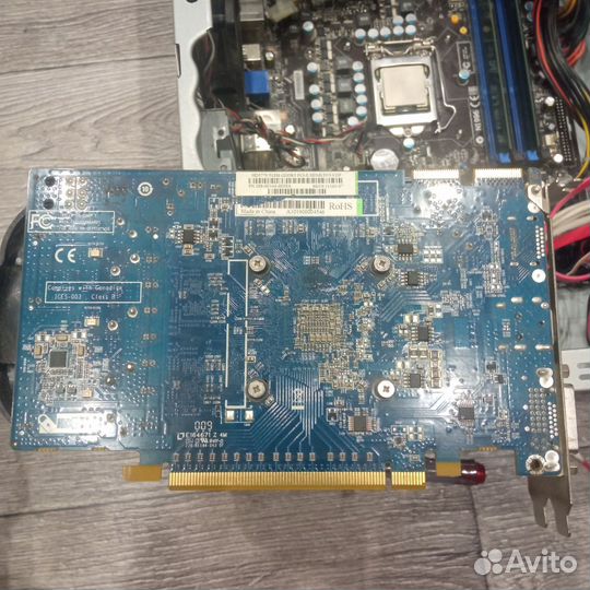 Видеокарта HD5770 512M
