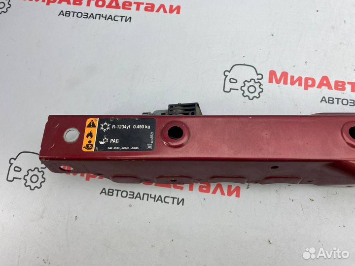 Передняя панель (телевизор) Chevrolet Equinox 3