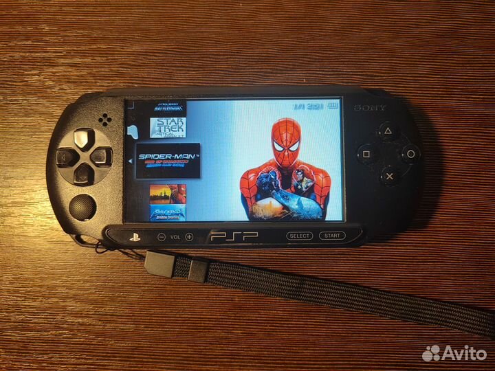 Sony PSP e 1008 прошитая, около 100 игр