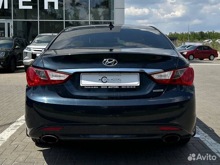 Hyundai Sonata 2.0 AT, 2011, 110 818 км