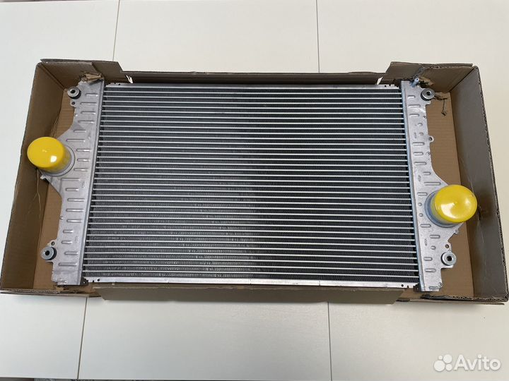 Интеркулер Toyota Land Cruiser Prado 150