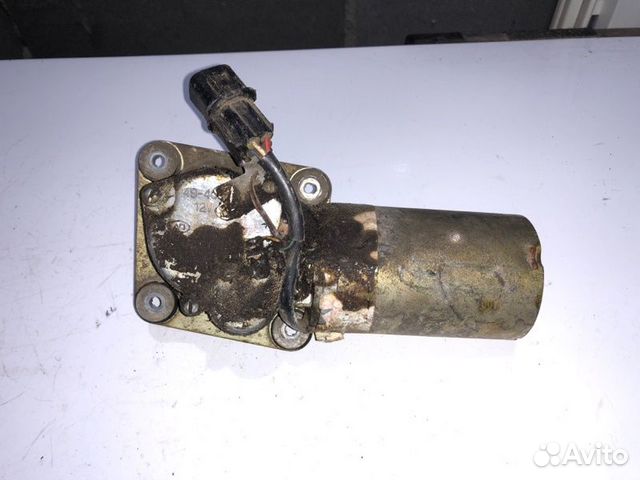 Моторчик стеклоочистителя передний Lanos Zaz