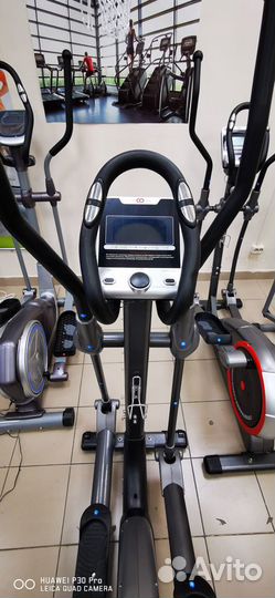 Эллиптический тренажер