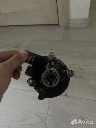 Помпа Suzuki GSX R600 k8,k9