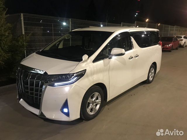 Тойота альфард бензин. Тойота Alphard 2019. Toyota минивэн Alphard 2019. Toyota Alphard 2019 черный. Тойота альфард 2019 белый.