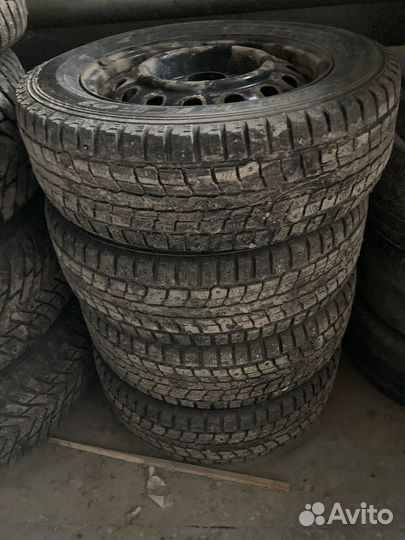 Зимние колеса Dunlop 195/65/15