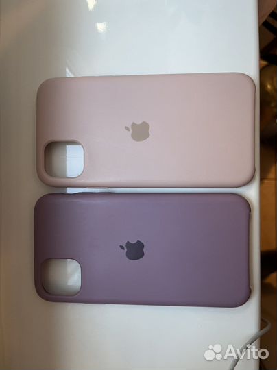 Чехол на iPhone 11