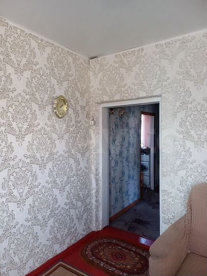 3-к. квартира, 54 м², 1/1 эт.