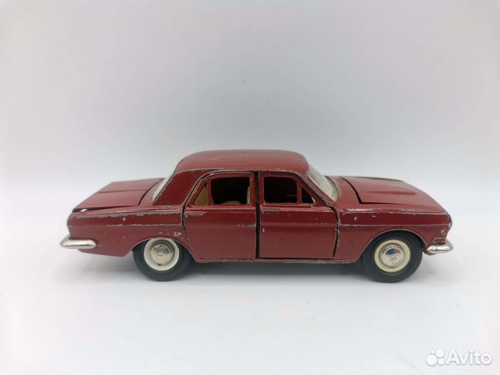 Модель автомобиля Волга газ-24 1:43 СССР ussr
