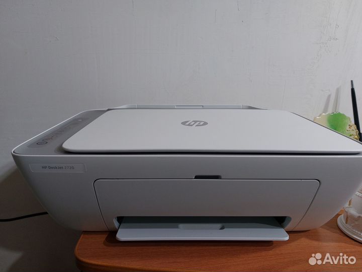 Цветной струйный принтер