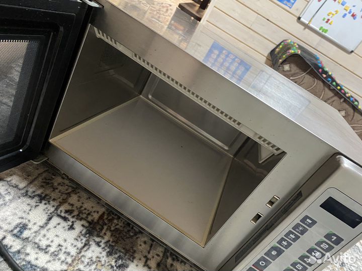 Микроволновая печь Menumaster DFS11EA