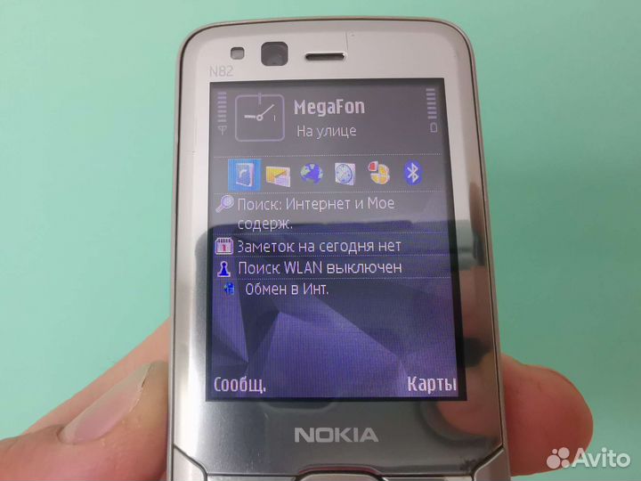 Nokia N82