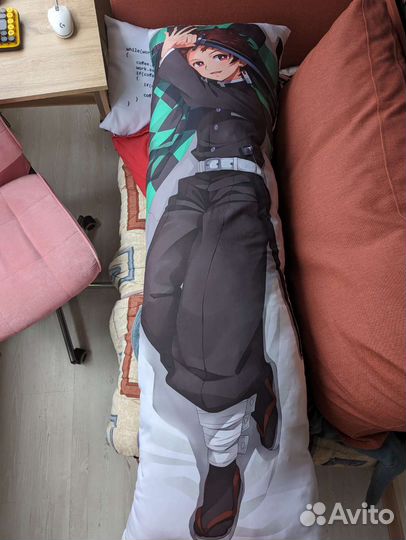 Дакимакура Таджиро