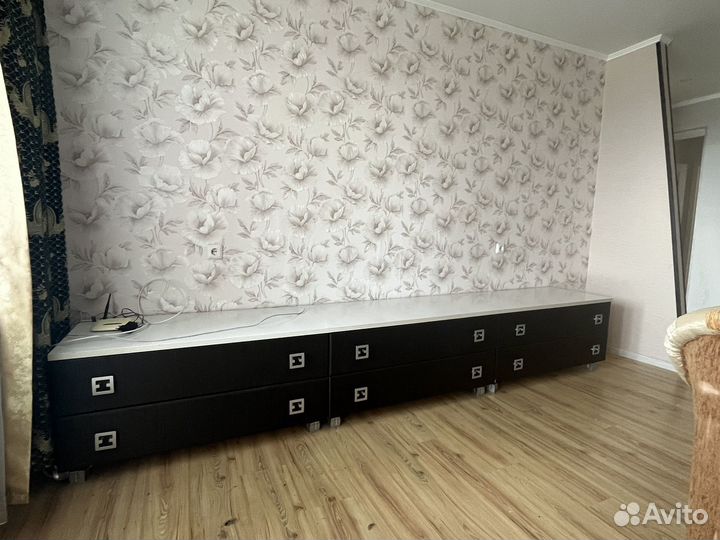 Тумба под тв