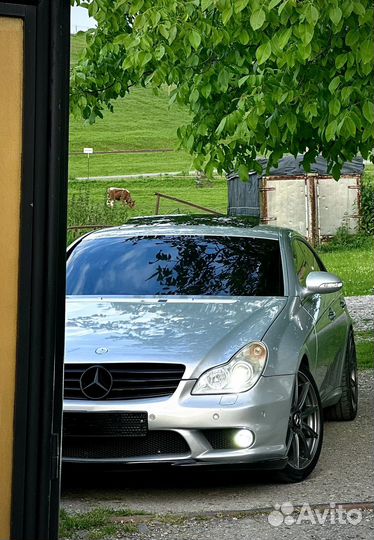 Mercedes-Benz CLS-класс 5.0 AT, 2005, 275 000 км