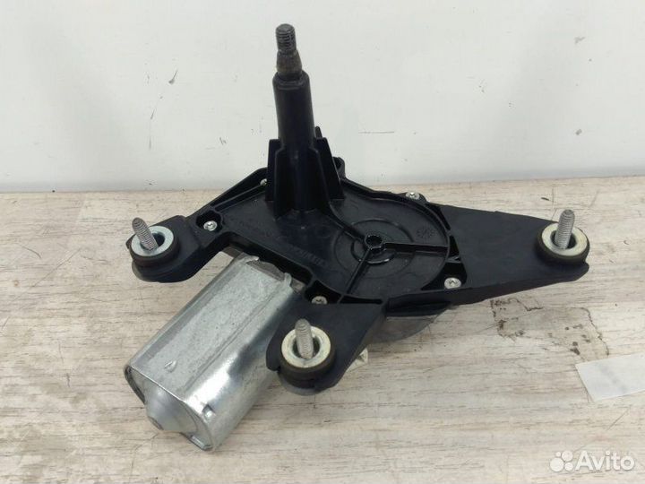 Мотор стеклоочистителя задний Nissan Micra K12