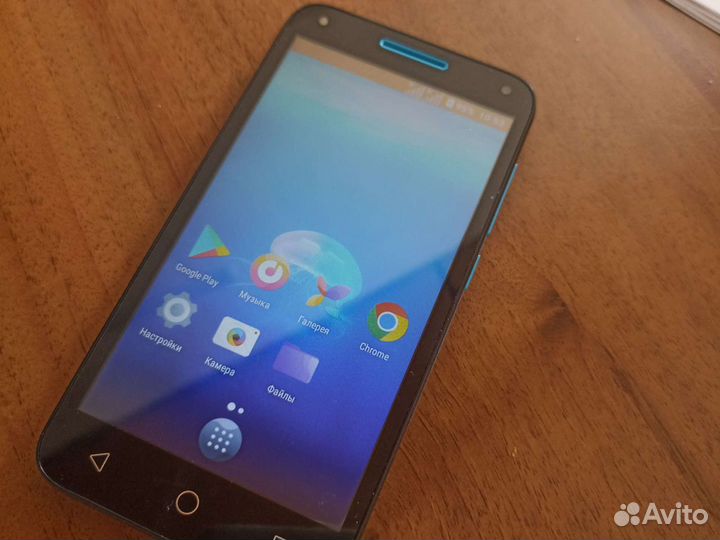 Телефон Alcatel
