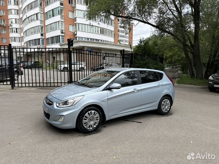 Hyundai Solaris 1.4 AT, 2013, 141 346 км