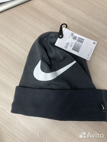 Спортивная шапка мужская