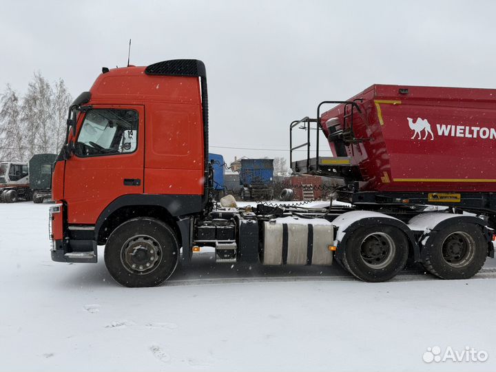 Volvo FM 420 с полуприцепом, 2017