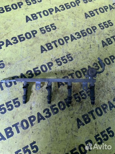 Топливная рампа с форсунками Daewoo Nexia