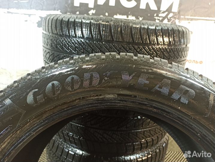 Goodyear UltraGrip 8 Performance 285/45 R20 112V