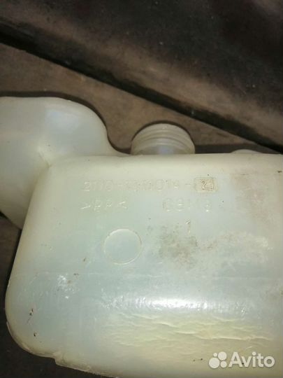 Расширительный бачок 2110