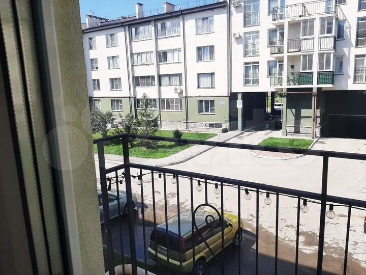 1-к. квартира, 42 м², 2/4 эт.