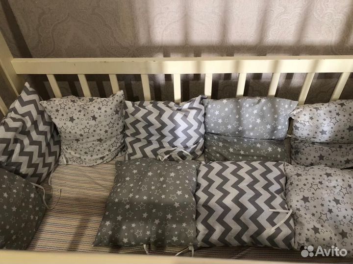 Бортики для детской кроватки