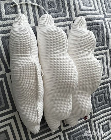 Бортики подушки в детскую кроватку