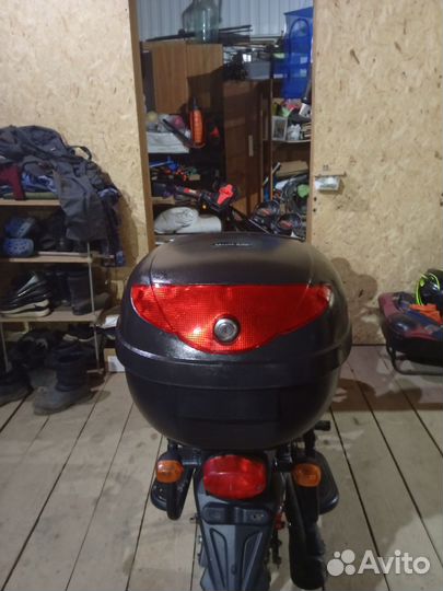 Кофр на мопед альфа
