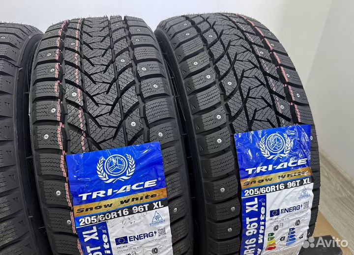 Tri Ace Snow White II 205/60 R16 34T