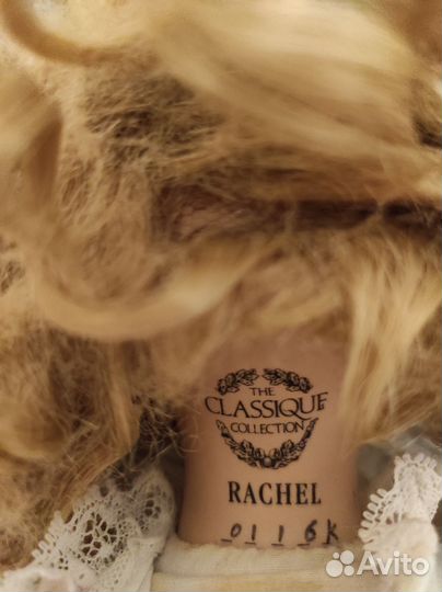 Кукла фарфоровая коллекционная