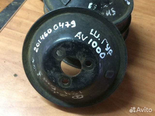 Шкив насоса гура Mercedes Sprinter