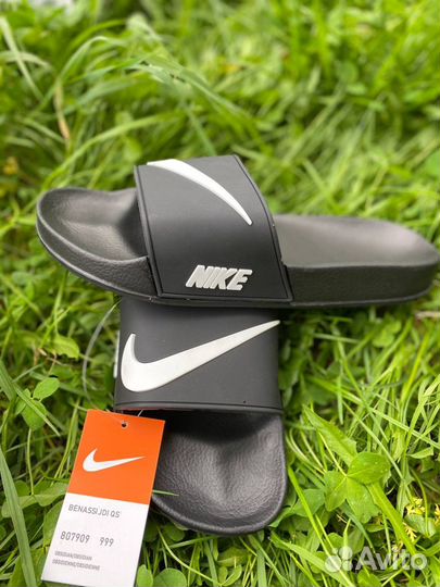 Сланцы тапки Nike