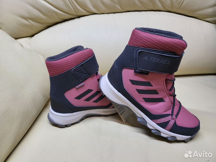 Ботинки Adidas Terrex новые 31 р