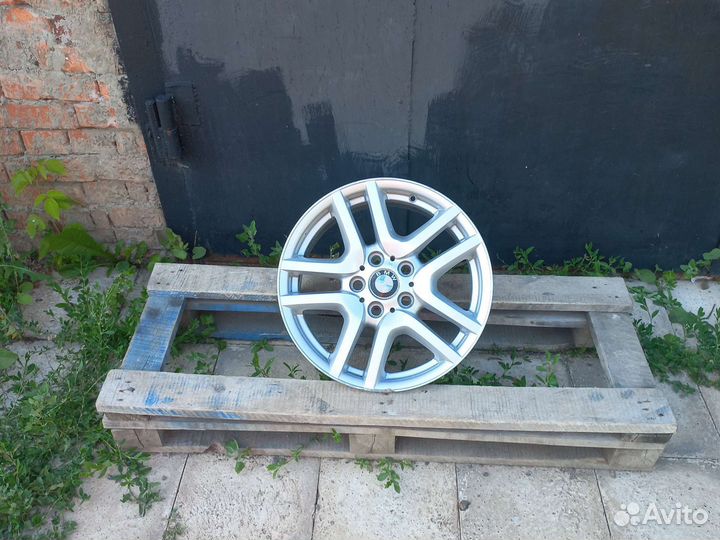5/120 r17 бмв диск оригинал