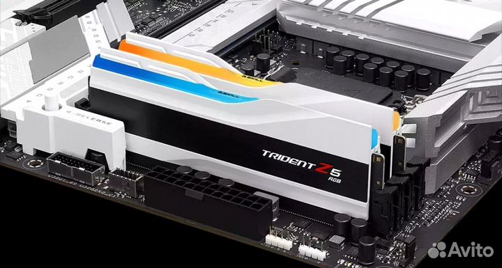 32Gb DDR5 6400MHz G.Skill Trident Z5 RGB (F5-6400J