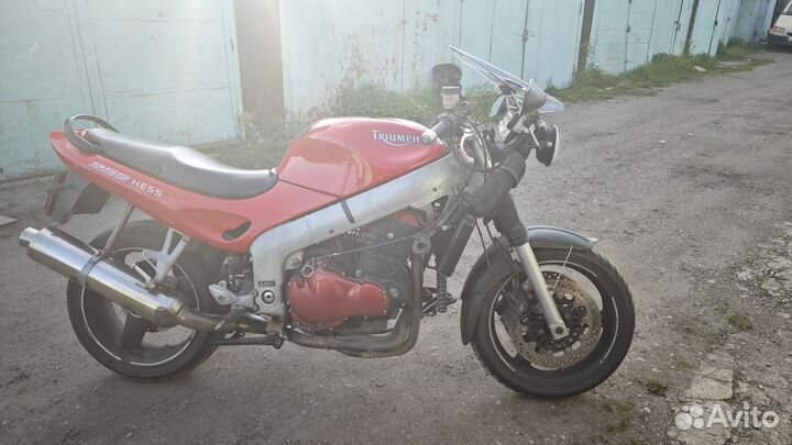 Triumph Sprint 955i