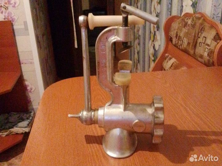 Мясорубка ручная СССР