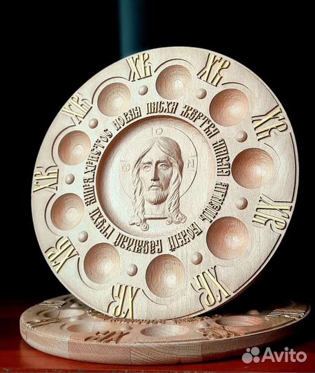 Поднос пасхальный из дерева